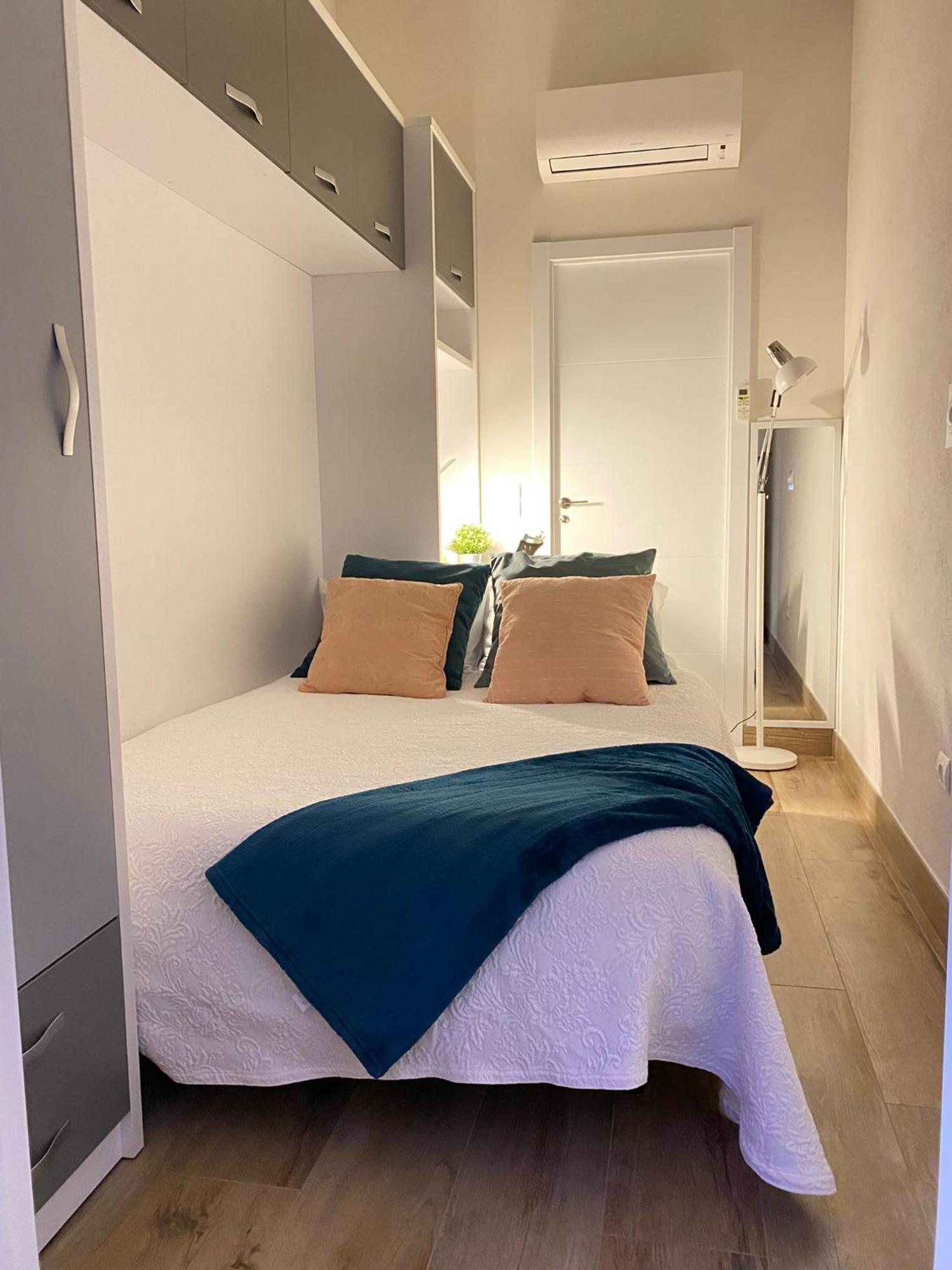 Centrico. Atocha-Lavapies. Nuevo. 100% Equipado. Apartment Madrid Ngoại thất bức ảnh
