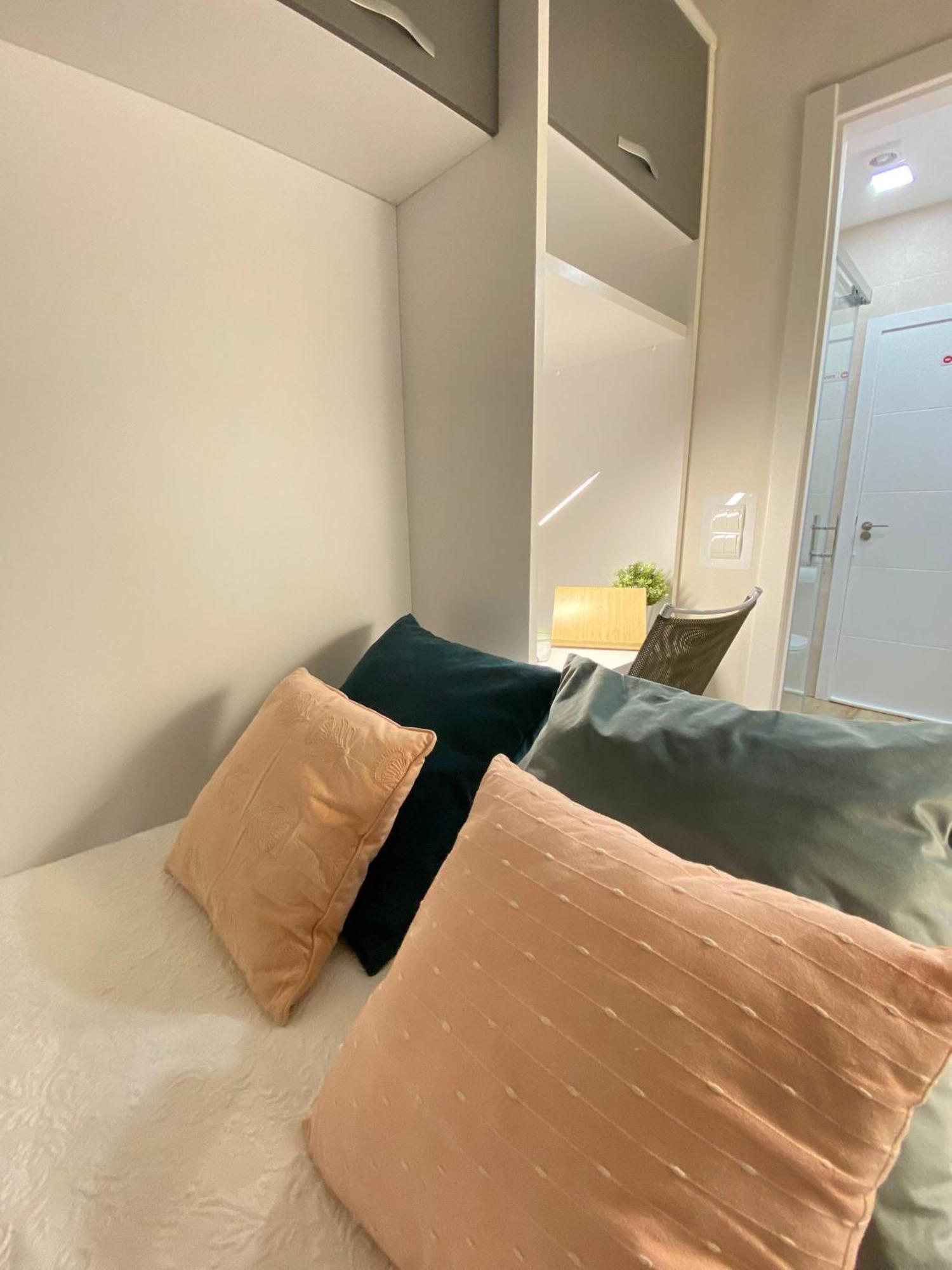 Centrico. Atocha-Lavapies. Nuevo. 100% Equipado. Apartment Madrid Ngoại thất bức ảnh