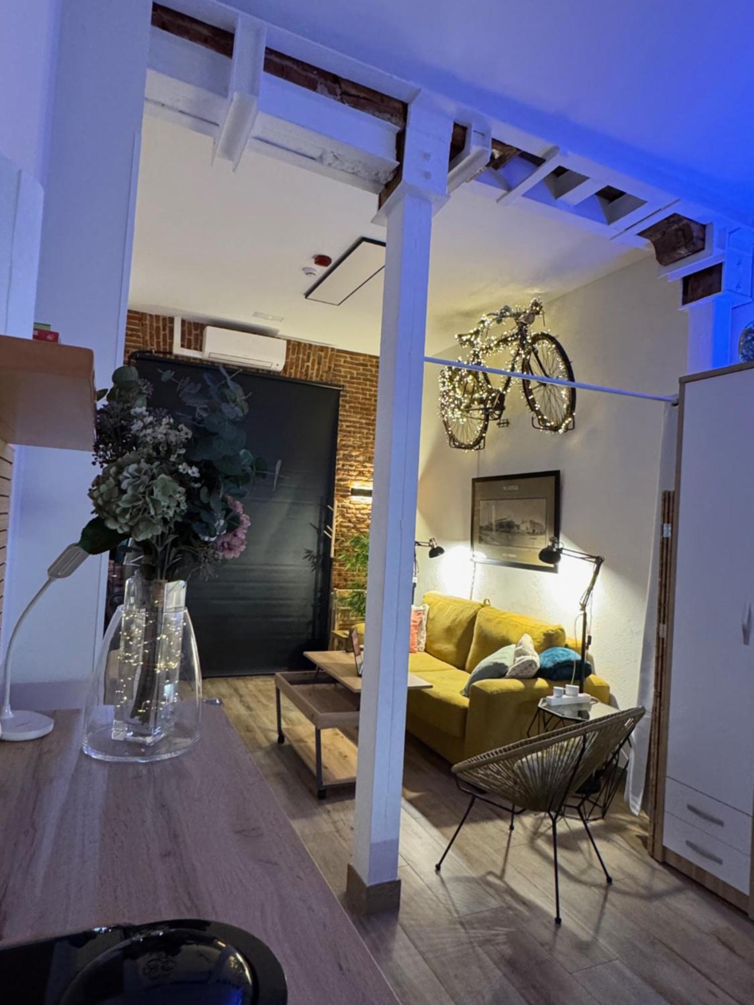 Centrico. Atocha-Lavapies. Nuevo. 100% Equipado. Apartment Madrid Ngoại thất bức ảnh